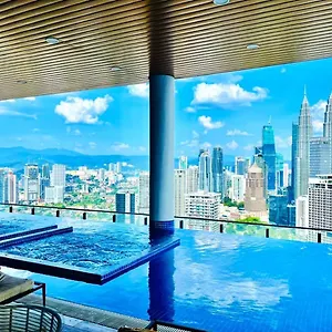 The Luxe Infinitum Klcc Appartement